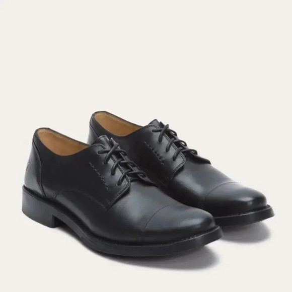 Frye Oliver Oxford in Black - Picture 1 of 9